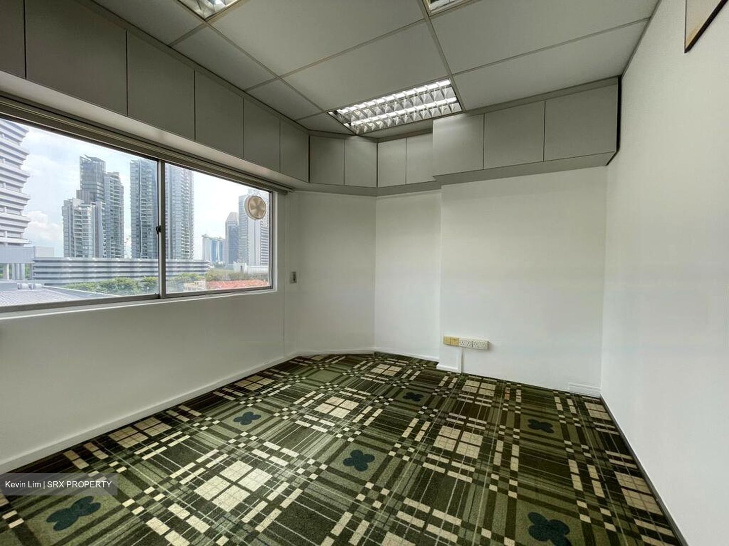 Textile Centre (D7), Office #451608961